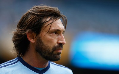 凤凰体育动态-C罗远射被扑后补射破门