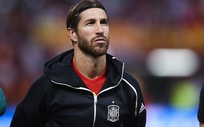 凤凰体育快讯-凯西社交媒体发文暗示离队